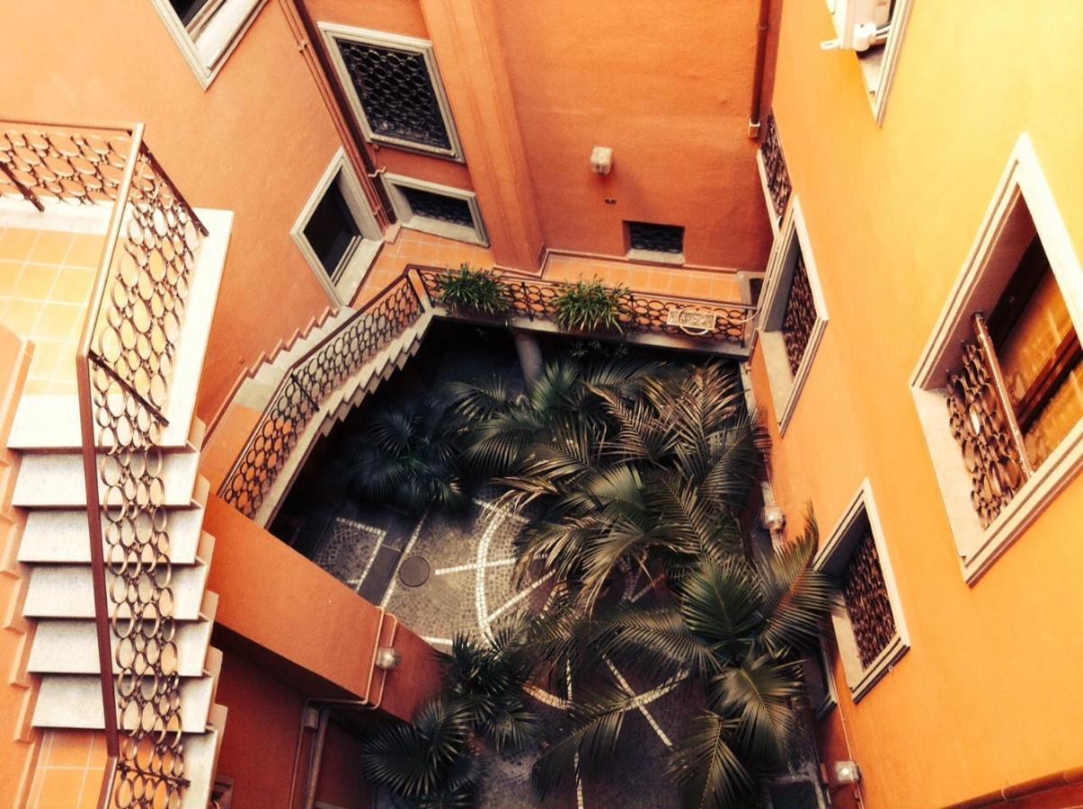 Piazza Navona Apartment *