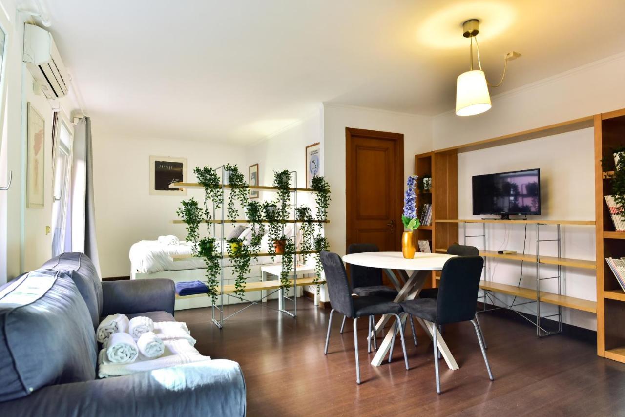 Piazza Navona Apartment *